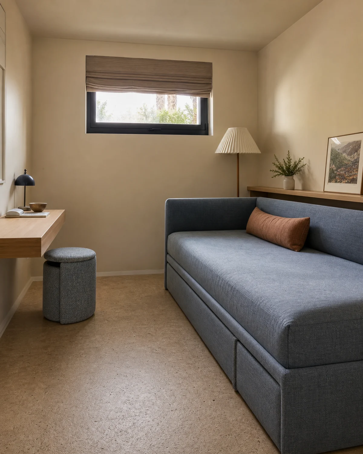 Convertible Guest Daybed with Workspace — Guest room